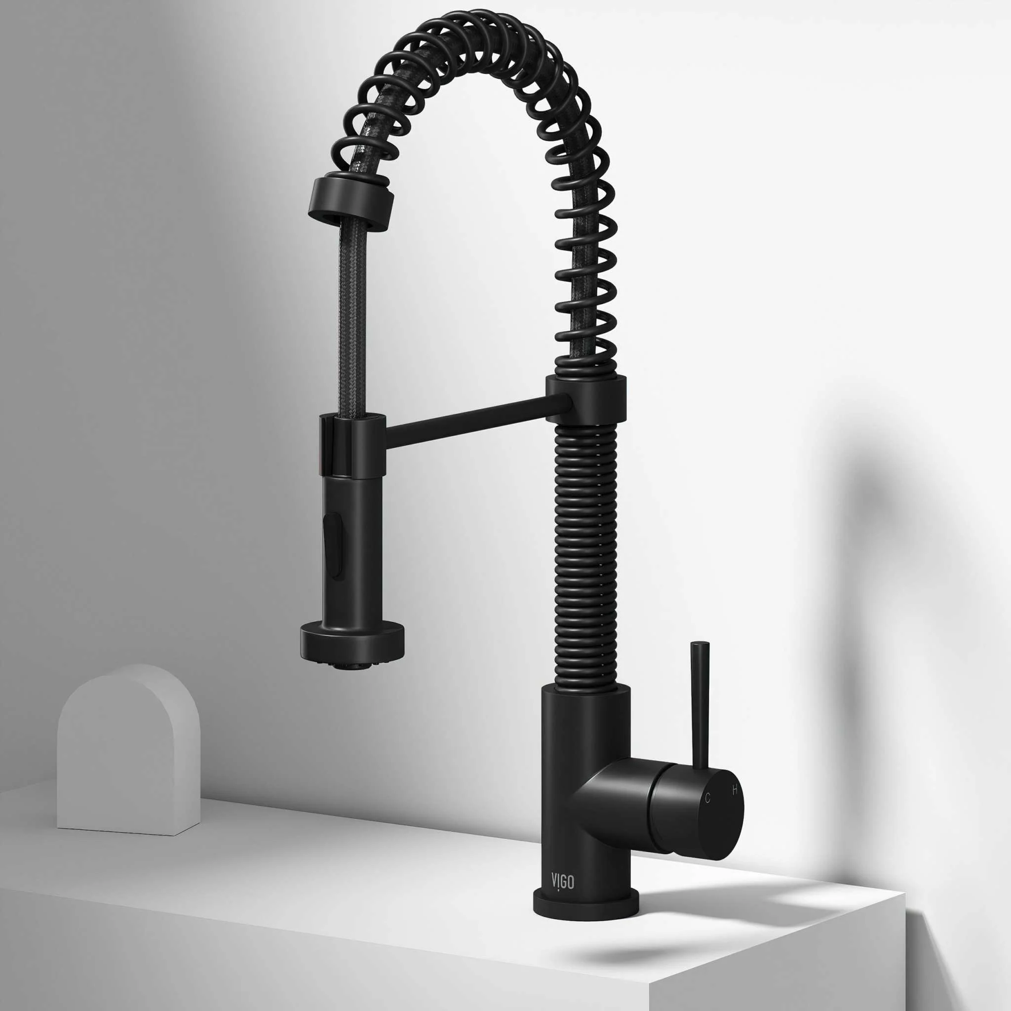 Edison Pull-Down Kitchen Spray Faucet - Image 98